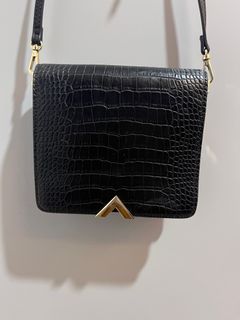 (Kategori: ) berada di . Dikirim oleh chindyterechia (ID iklan 1351703114, Gambar 1). Deskripsi: .