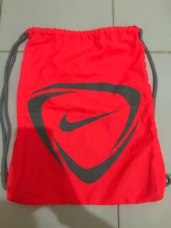 (Kategori: ) berada di . Dikirim oleh goodtime_ (ID iklan 1351609829, Gambar 1). Deskripsi: .