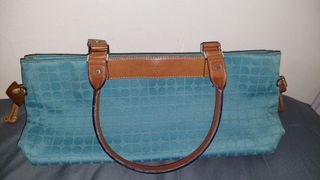 (Kategori: ) berada di . Dikirim oleh brandedbagss (ID iklan 1351655174, Gambar 1). Deskripsi: .