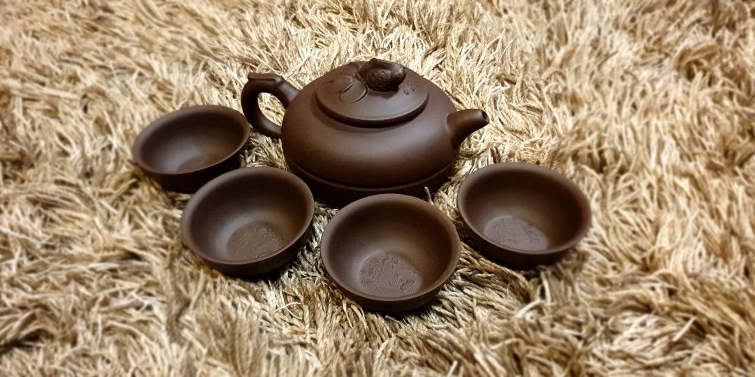 Yixing clay (Category: Coffee & Tea Tableware) located in Binangonan. Submitted by ms.vhi (Listing ID 1351716360, Image 2). Description: original in chinese for brew tea.