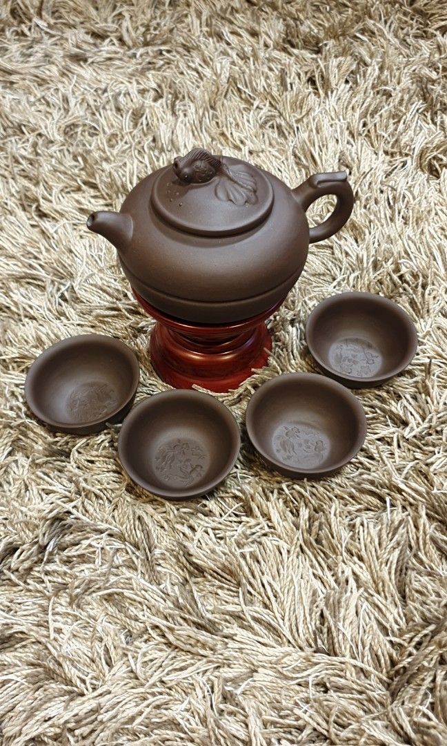 Yixing clay (Category: Coffee & Tea Tableware) located in Binangonan. Submitted by ms.vhi (Listing ID 1351716360, Image 1). Description: original in chinese for brew tea.