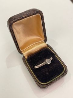 （分類：）位於 。 由 bonbonsuet 提交（商品編號 1351864704，圖片 1）。簡介： 。