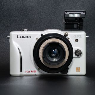 由 camera-king (刊登 ID 1351800747，圖片 1) 提交，位於 的 (類別：)，說明：。