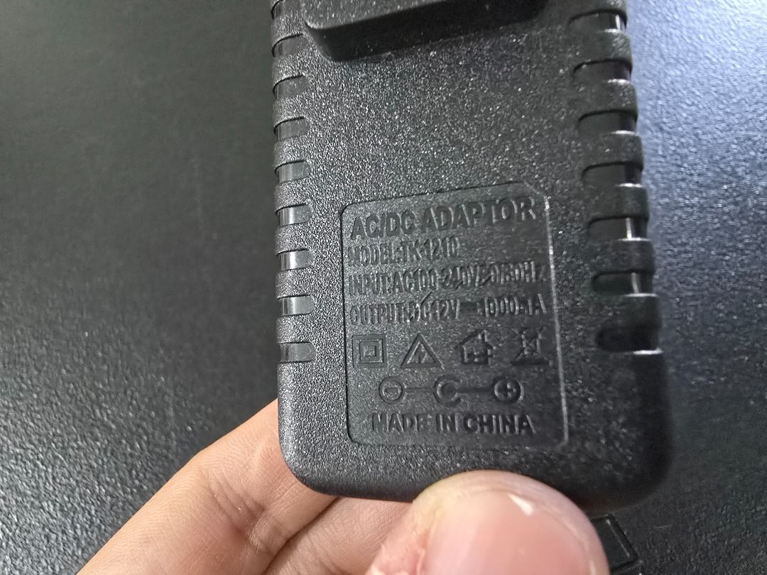 AC Adaptor (Category: Cables & Adaptors) located in Las Pinas. Submitted by neilmarion (Listing ID 1351898564, Image 2). Description: AC Adaptor RFS: Not needed. Decluttering..