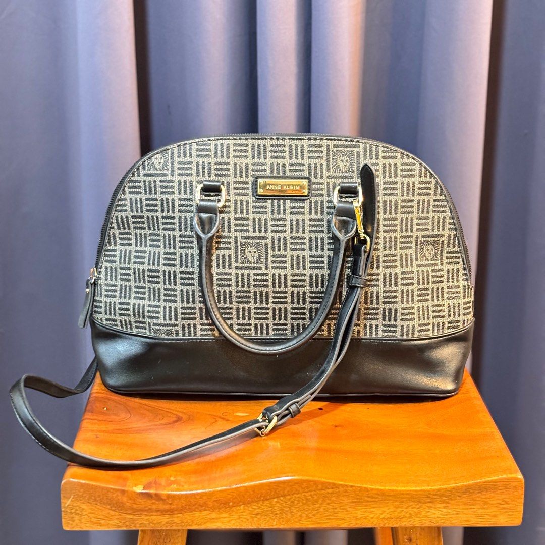 Authentic Anne Klein Office Bag (Category: Shoulder Bags) located in Balanga. Submitted by heyyletsdeclutter (Listing ID 1351891164, Image 2). Description: Rfs: decluttering Lightly used but stored for a while. .