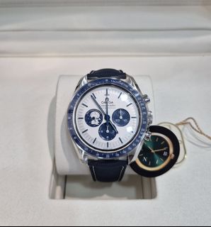 (Category: ) located in . Submitted by the.lnib.watch (Listing ID 1351900995, Image 1). Description: .