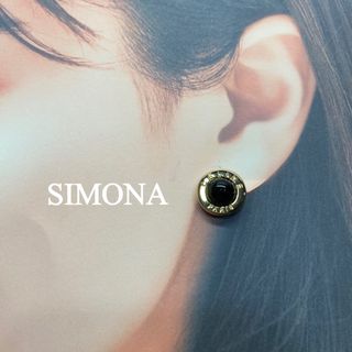 由 simona_vintage_m (刊登 ID 1351869650，圖片 1) 提交，位於 的 (類別：)，說明：。