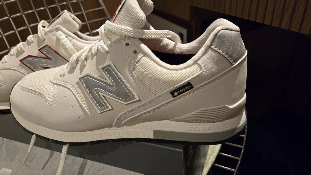 New balance 996 CM996XS2, 男裝, 鞋, 波鞋- Carousell