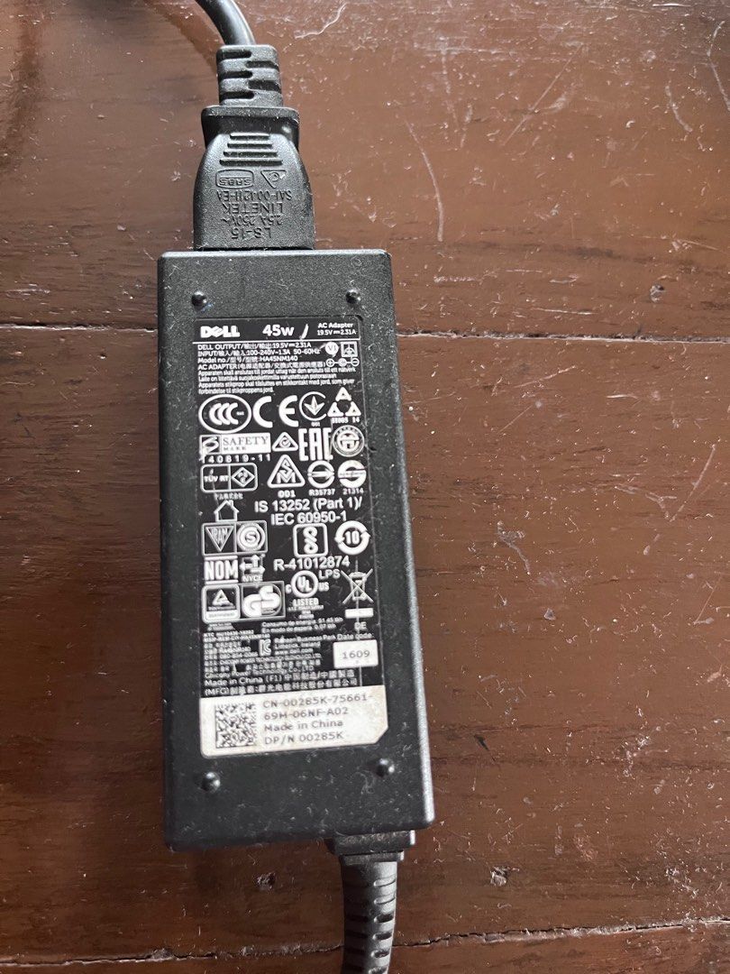 Dell laptop charger 45W (Category: Computer Parts) located in Manila. Submitted by leonard.caranto (Listing ID 1351825240, Image 1). Description: Original Dell 45w laptop charger output 19.5V , 2.31A input 100-240V, 1.3A Model: H45NM140 Connector size:4.5*3mm Pickup near Lilac St, Marikina.