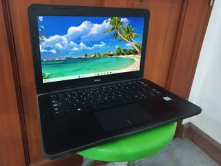 Dell Latitude 13 3380 Laptop | 13-inch Screen | 7th Gen Intel i5 | 8GB memory |256 GB SSD | Windows 11 Pro | MS Office 2021 | MIL-STD Chassis | Internal Camera