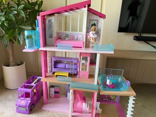 (Category: ) located in . Submitted by tbkbcosta (Listing ID 1351807894, Image 1). Description: .