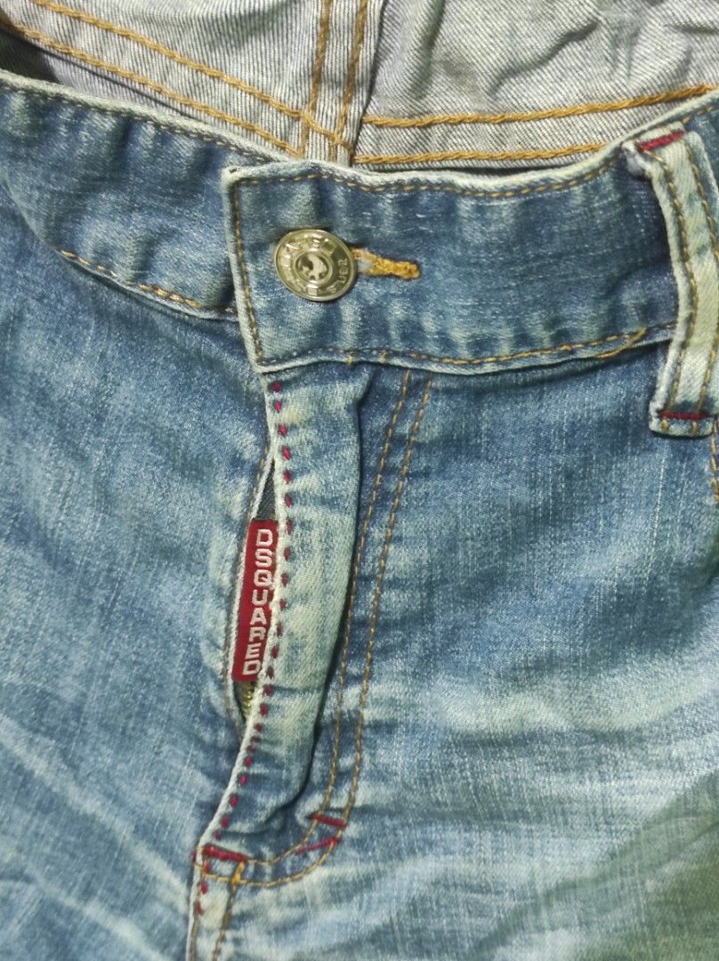 Dsquared Tattered Jorts (Category: Shorts) located in Bacolod City. Submitted by PSGTHRIFTIES (Listing ID 1351892982, Image 2). Description: Excellent condition Size 31 on tag Dimensions:32-33x19 DM📩📩.