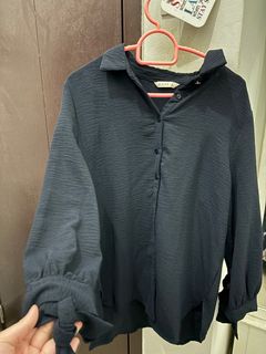 (Category: ) located in . Submitted by reenewardrobe (Listing ID 1351926973, Image 1). Description: .