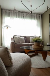 (Category: ) located in . Submitted by ooak (Listing ID 1351809018, Image 1). Description: .