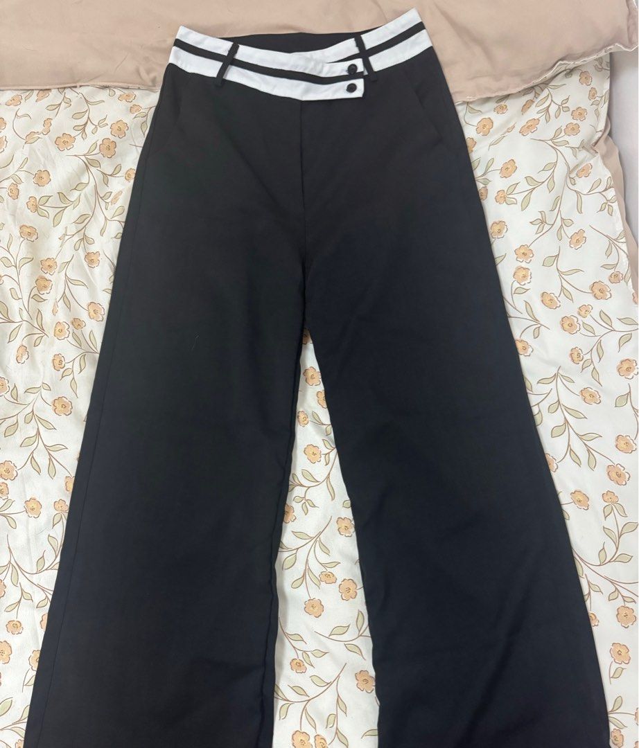 Lovito Black Trouser Pants (Category: Other Bottoms) located in Manila. Submitted by tkilla (Listing ID 1351917476, Image 2). Description: Worn once, almost brand new! No issue, just got it altered. Same size (XS) Waist: 24 Length: 36.