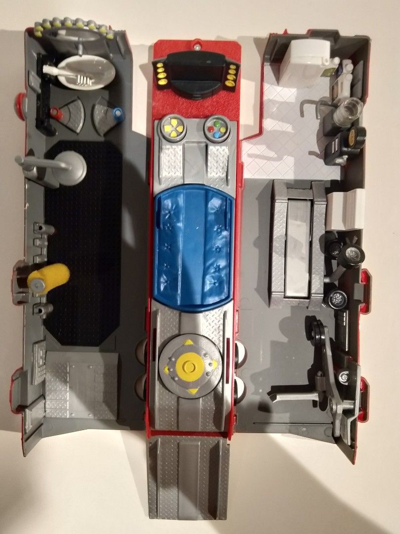 Mack Trailer (Category: Heavy Vehicles) located in Manila. Submitted by ToycoonInternationalSurplus (Listing ID 1351827511, Image 2). Description: Add to cart: Mack Trailer Php 750 now Php 500 sale‼️.