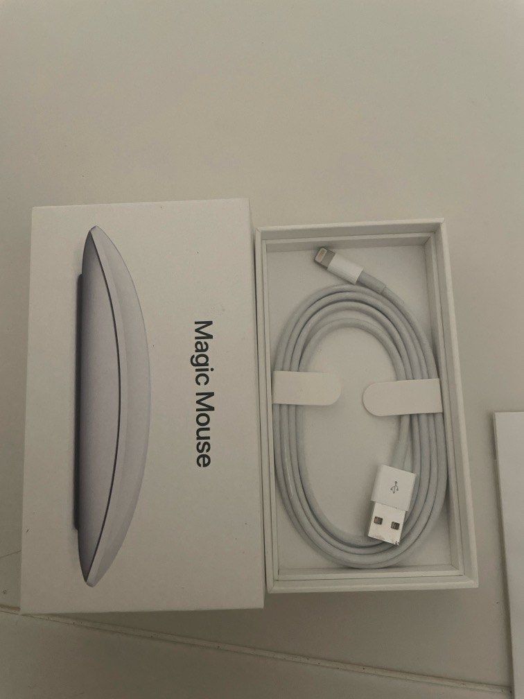 Magic Mouse cable (Category: Other Gadgets) located in Singapore. Submitted by buibui0708 (Listing ID 1351787939, Image 1). Description: .