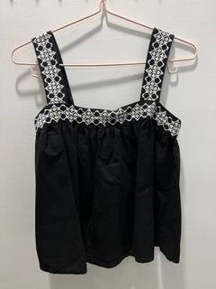 (Category: ) located in . Submitted by umsph (Listing ID 1351848794, Image 1). Description: .