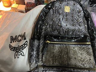 由 a22592595886179 (刊登 ID 1351943142，圖片 1) 提交，位於 的 (類別：)，說明：。