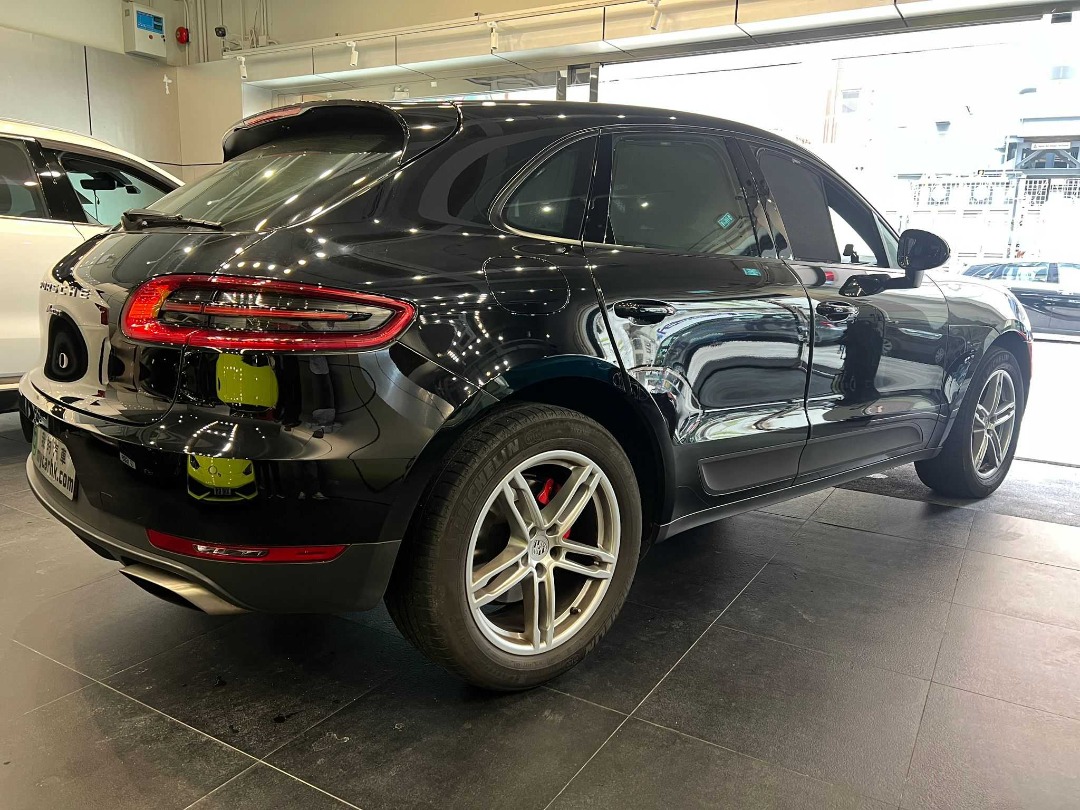 Porsche MACAN Auto62866876217217113
