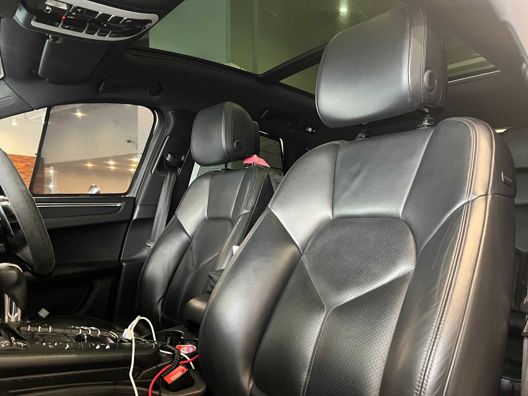 Porsche MACAN Auto498310292282419205