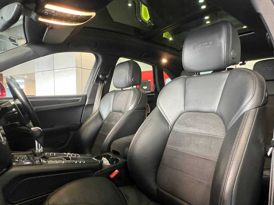 Porsche MACAN GTS Automatic498319492436480005