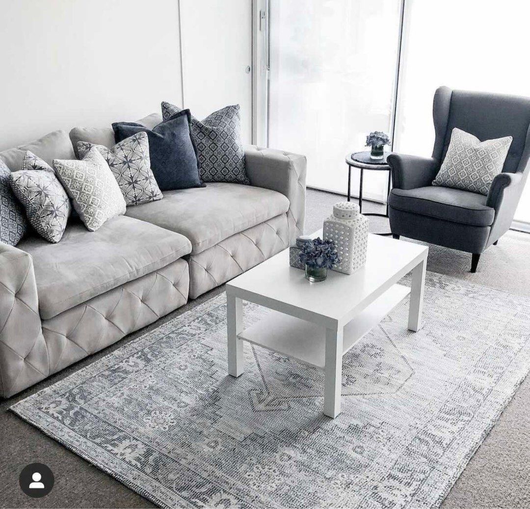 Powder Blue Vintage Design Rug (Category: Carpets, Mats & Flooring) located in Quezon City. Submitted by kdia.21 (Listing ID 1351839717, Image 1). Description: 5 ft x 7 ft.