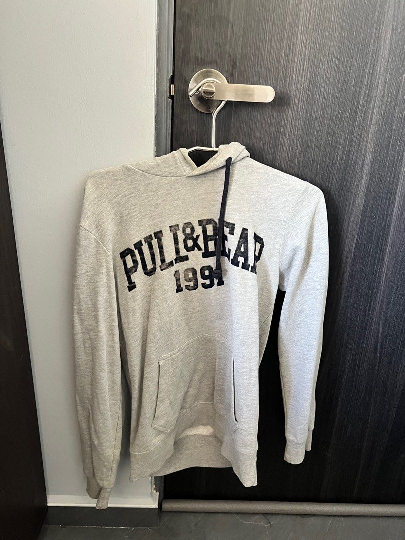 Pull and bear jacket (Category: Coats, Jackets and Outerwear) located in Singapore. Submitted by bncw0403 (Listing ID 1351797804, Image 1). Description: Lightly used $20.