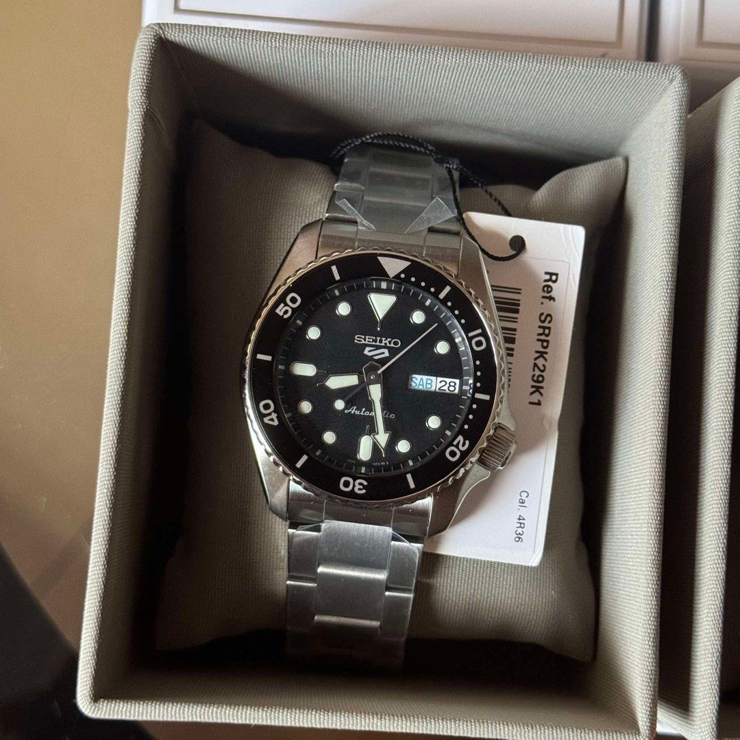 SEIKO SRPK SERIES 38mm (Category: Luxury Watches) located in Quezon City. Submitted by rcstny (Listing ID 1351811304, Image 3). Description: ONHAND! SEIKO SRPK SERIES 38mm Black, Cream & Teal Colors Original & brand new💯 ₱12,800 only each 🇵🇭.