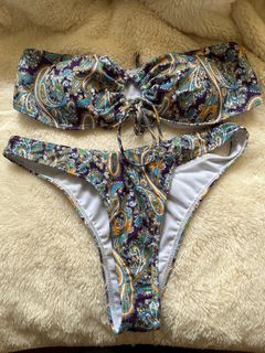 (Category: ) located in . Submitted by prelovedddcloset (Listing ID 1351854248, Image 1). Description: .