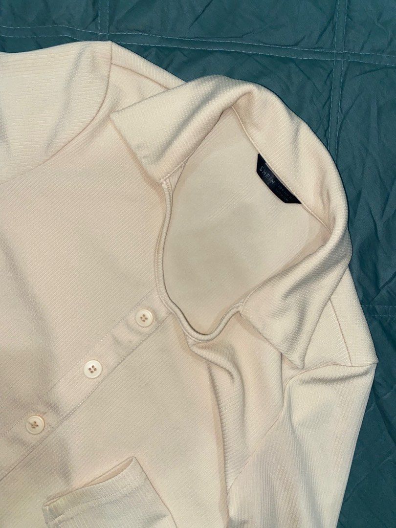 Shein polo (Category: Longsleeves) located in Cagayan de Oro. Submitted by vgiveraaa (Listing ID 1351936029, Image 2). Description: -Semi croptop -Bought for 650 -Nice Quality -have when worn pics.
