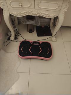 (Category: ) located in . Submitted by jmlux (Listing ID 1351955512, Image 1). Description: .
