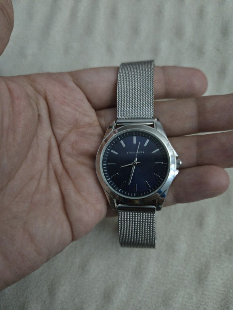 Tahari womens watch (Category: Women's Watches) located in San Juan City. Submitted by louislane (Listing ID 1351803730, Image 1). Description: Fresh from US. Padala lang po sa akin. Medyo madami nako watches kaya binebenta ko na. Item only without box. Susuotin na lang makinis na makinis pa..