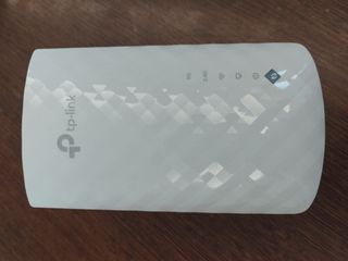 TP Link - AC750 range extender63008380753409110