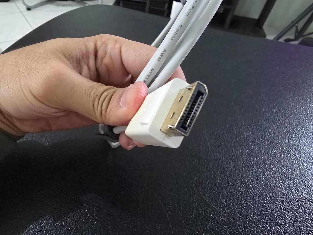 UGREEN Mini DP to DP Cable Mini Displayport Thunderbolt to Displayport (Category: Cables & Adaptors) located in Las Pinas. Submitted by neilmarion (Listing ID 1351914512, Image 3). Description: UGREEN Mini DP to DP Cable Mini Displayport Thunderbolt to Displayport RFS: Not needed. Decluttering..