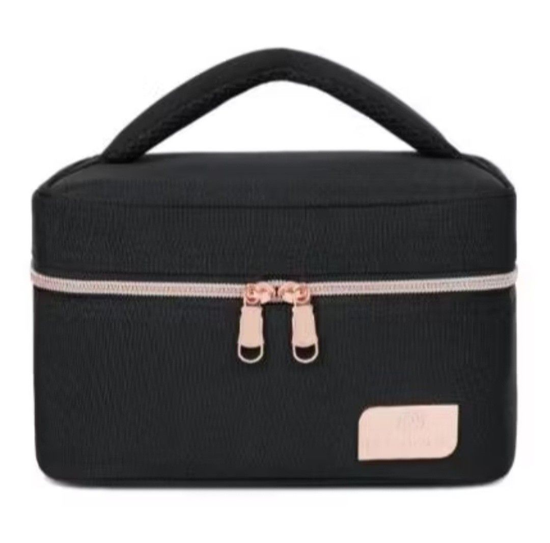 Vcool insulated bag (Category: Breastfeeding & Bottle Feeding) located in Las Pinas. Submitted by jacobstoyland (Listing ID 1351805739, Image 2). Description: .