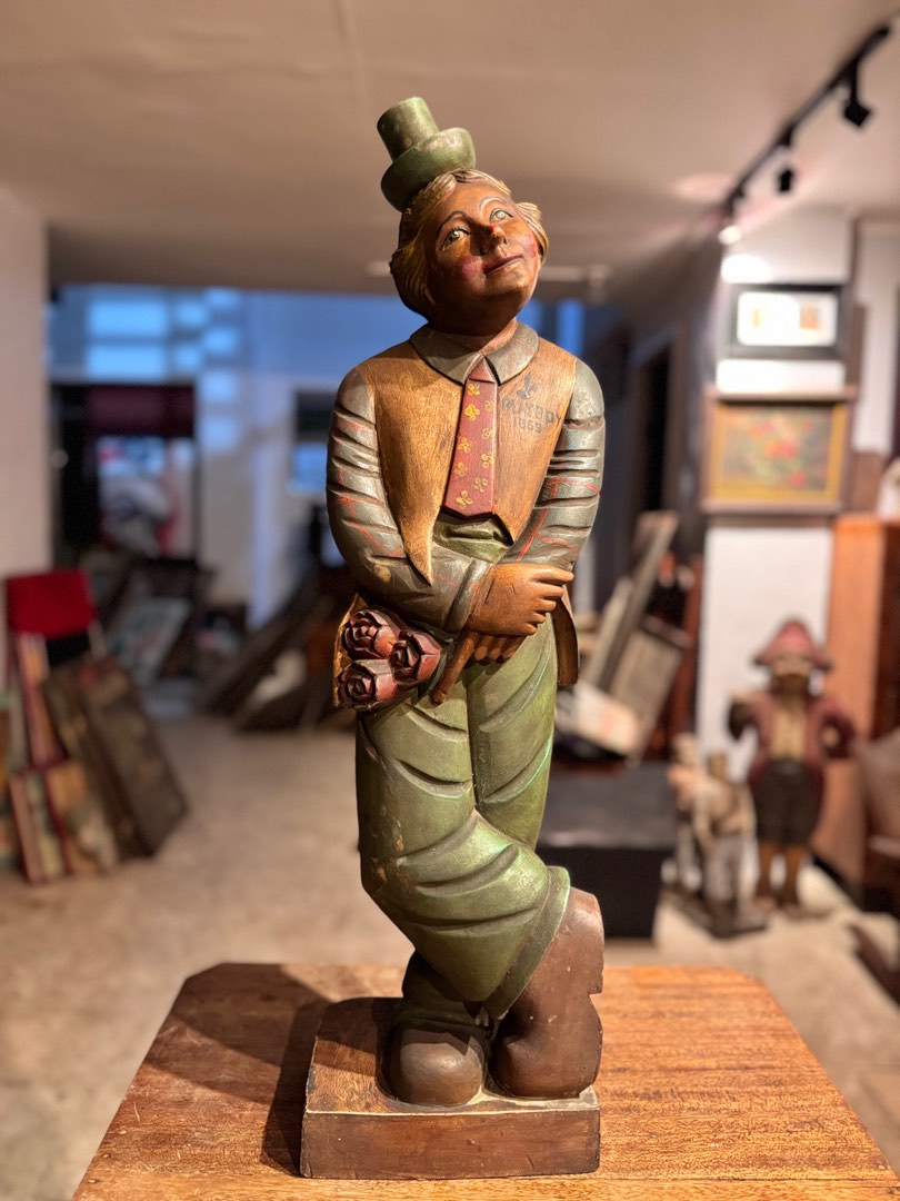 Vintage Wood Clown with roses Display, Hobbies & Toys, Memorabilia ...