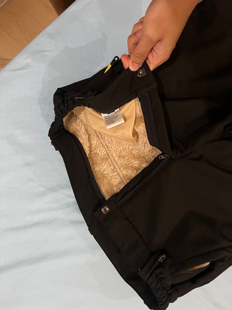 Winter Pants Men Fleece lined (Category: Trousers) located in Santa Rosa. Submitted by tordi (Listing ID 1351881612, Image 3). Description: 29x34 inches Used once Issue : Pocket zippers defective but pockets are usable.