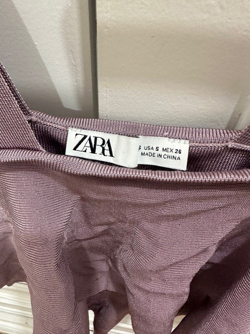 Zara Purple Ruffle Top (Category: Blouses) located in Manila. Submitted by lezarellesque (Listing ID 1351902426, Image 3). Description: Used thrice, good as new!.