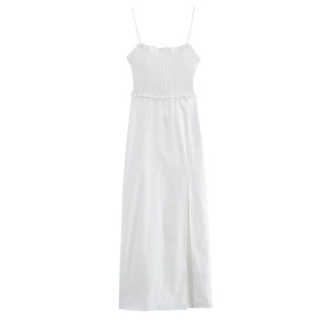 Zara White Linen Dress (Category: Dresses) located in Marikina City. Submitted by wanascloset (Listing ID 1351944665, Image 1). Description: Used once only Size: xs Original Price: P2,499.