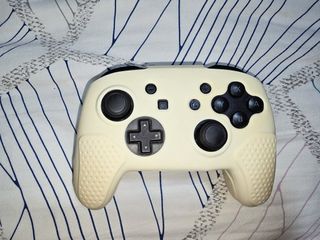 (Category: ) located in . Submitted by ethanbuys (Listing ID 1352042003, Image 1). Description: .
