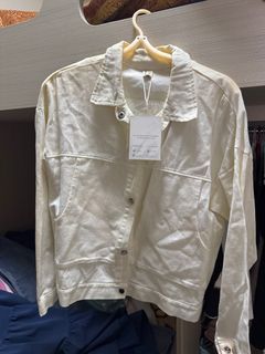 （分類：）位於 。 由 calll1234 提交（商品編號 1352055494，圖片 1）。簡介： 。