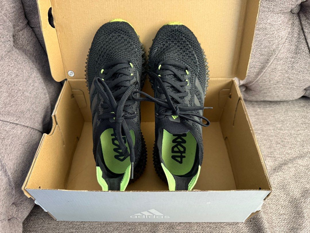 Original Adidas 4D FWD (Category: Sneakers) located in Manila. Submitted by sweetlips01 (Listing ID 1351996072, Image 2). Description: Selling because I only used it a few times; with Box, no flaw .