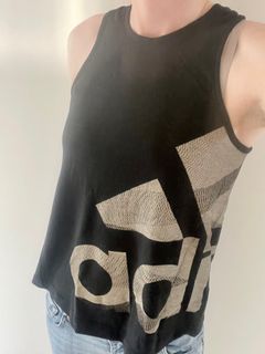 (Category: ) located in . Submitted by tymmyclothing01 (Listing ID 1352082303, Image 1). Description: .