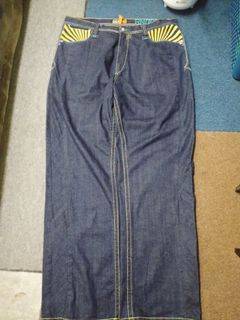 (Category: ) located in . Submitted by zickkmf (Listing ID 1352013738, Image 1). Description: .