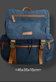(Category: ) located in . Submitted by corneliasbags (Listing ID 1352072253, Image 1). Description: .
