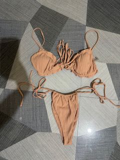 (Category: ) located in . Submitted by mayjoyr3118609 (Listing ID 1352104370, Image 1). Description: .