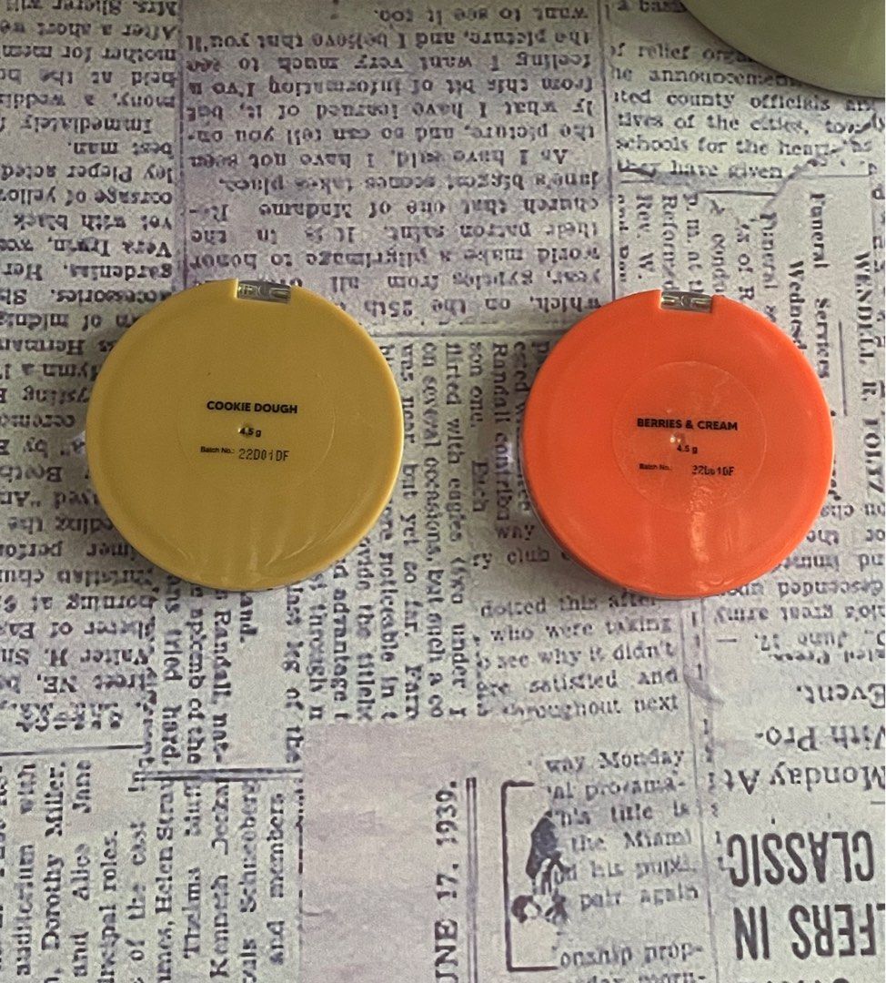 Blythe Face Party Contour & Blush (Category: Makeup) located in Angeles City. Submitted by kkkcm01 (Listing ID 1352010172, Image 3). Description: used twice only. BLUSH IN THE SHADE BERRIES & CREAM CONTOUR IN THE SHADE COOKIE DOUGH Brand: CARELINE 150 each .