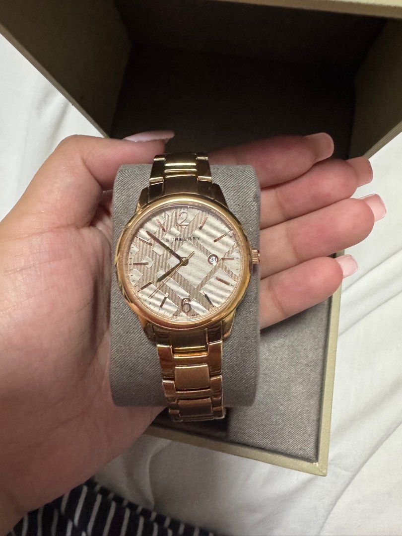 Burberry Watch Rosegold (Category: Women's Watches) located in Manila. Submitted by southbabe (Listing ID 1352056464, Image 1). Description: Brand new watch. With sticker pa. Comes with box. Never been used. No issue. Rosegold in color. Item + shipping fee ✨Photos uploaded are actual photos. ✨All sales are final. no return, no exchange. No refunds. ✨shipping fee c/o buyer.