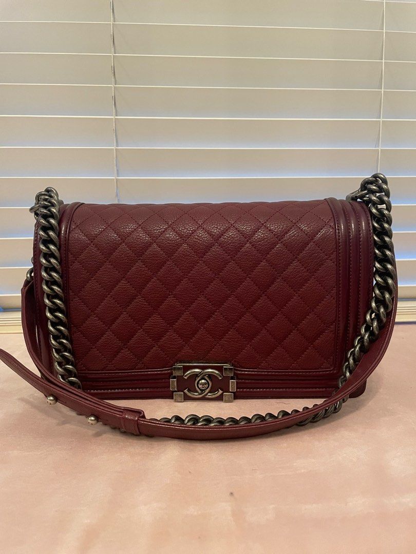 Chanel Boy New Medium in burgundy (Category: Bags & Wallets) located in Singapore. Submitted by firsttimemom.decluttering (Listing ID 1352008413, Image 1). Description: Chanel Boy New Medium in Burgundy Full set comes w/ Authenticity card No scuffing Bought in Year 2016 Measurements: 28 x 17 x 7 cm Fast and hassle-free deal, no low ballers! Thank you! For sincere buyers 🙏🏻.